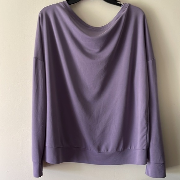 Fabletics Betty Dove Pull Over Long Sleeve Top,Purple,Size L - Picture 10 of 13